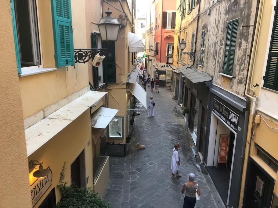 Budello Di Alassio, Ampio Appartamento Con Box ภายนอก รูปภาพ