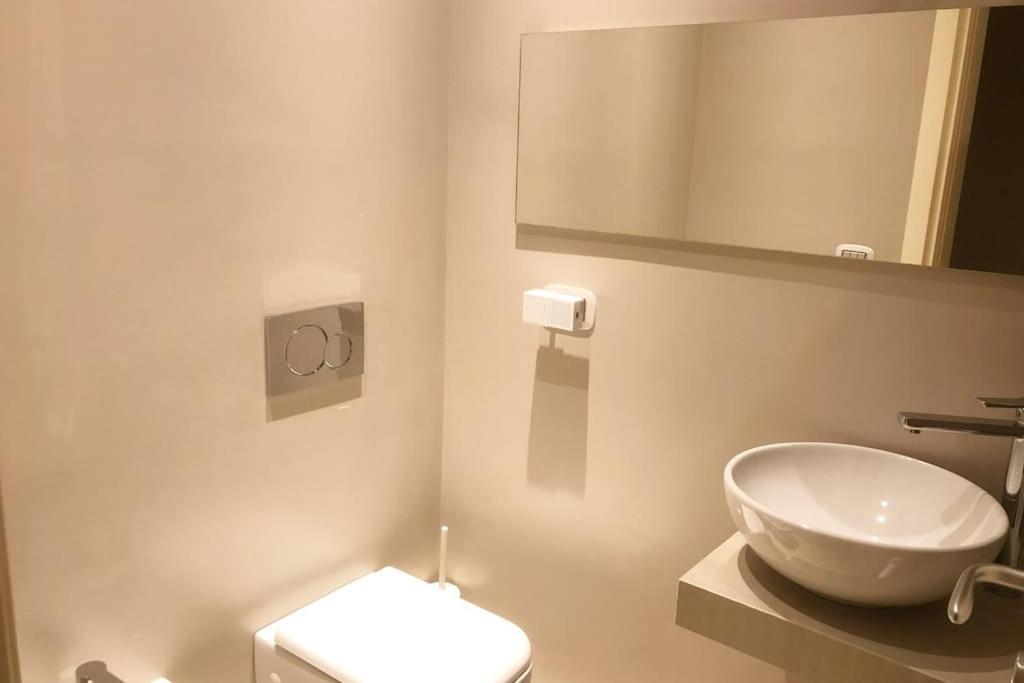 Budello Di Alassio, Ampio Appartamento Con Box ภายนอก รูปภาพ